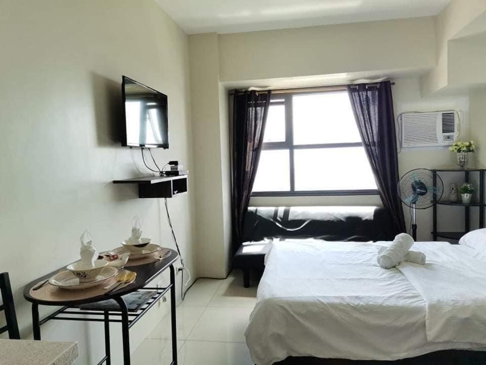 Horizon 101 A1 Shortwalk Robinson Mall Mango Square Bars Free Pool Apartment Cebu Екстериор снимка